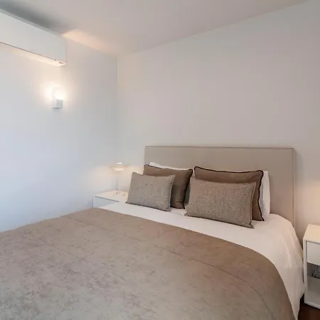 Urban Penthouse 아파트 *